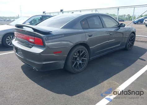 2013 Dodge Charger R/T z USA, uszkodzony, nr VIN 2C3CDXCT2DH651362